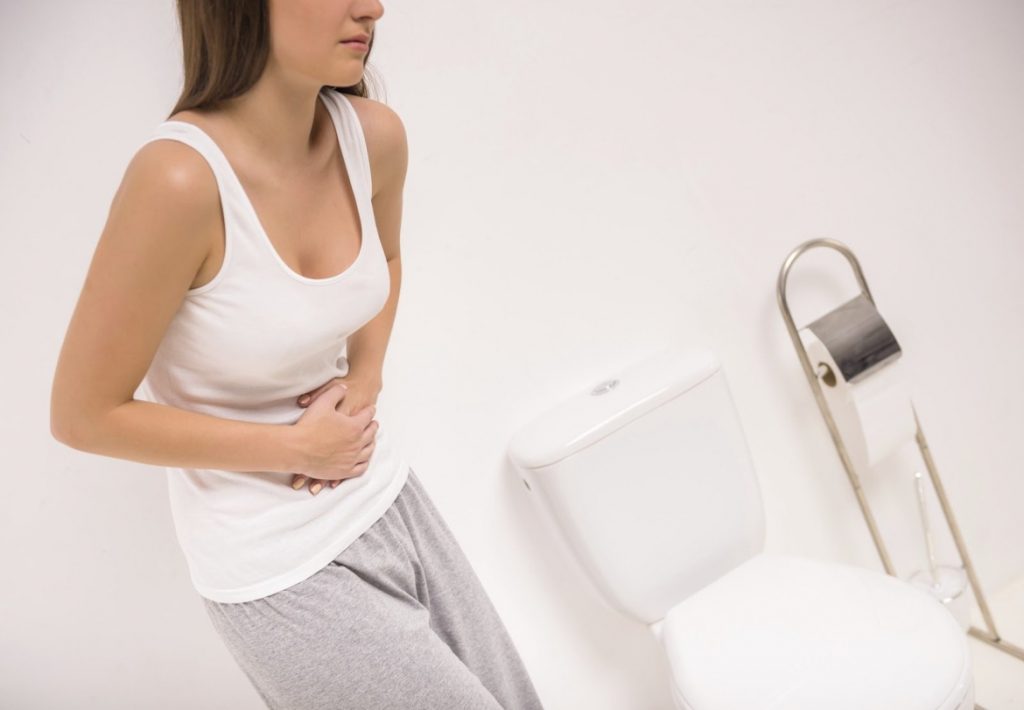 Thông tin chi tiết về đau buốt vùng kín khi đi tiểu